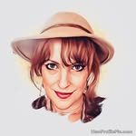 Rae Mckay - @annie_mack_books - Instagram