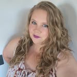 Rae Shaw - @rae_the_book_wyrm - Instagram