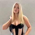 Rae Thomson - @lnlh6vunbl - Instagram