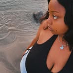Rae B Wallis - Facebook