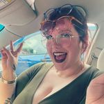 Rae Young - @raecolorseverything - Instagram