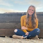 Raegan Walker - @raegan.adventures - Instagram
