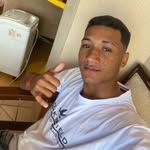 Rafael Henry - @r.h_rafael - Instagram
