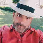 Rafael C Larson - @marialorenadia_z - Instagram
