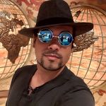Rafael Lord - @rafatravelinglight - Instagram