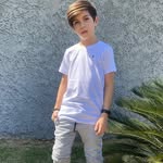 Rafel Lowe - @rafa.ellowe - Instagram