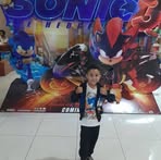 Rafael Stone - Facebook