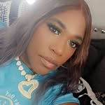 Raina Williams - @rainadaqueen - Instagram