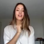 Raina Wood - @lariwgl - Instagram