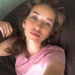 Raine Thomas - @raineallday - Instagram