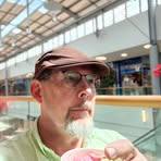 Ralph Wildner - Facebook