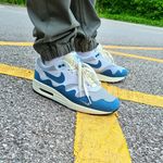 Ralph Webb - @sneaker_beard - Instagram