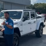 Rafael Faria / Car Salesman - @ralphsellsjeep - Instagram
