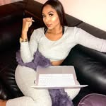 Ramona Cox - @cash.out.flips - Instagram