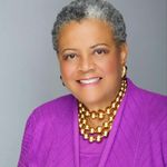 Ramona Logan - @ramonaloganauthor - Instagram