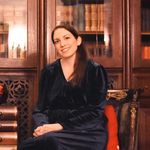 Randi Bell - @anotherbookpleaserb - Instagram