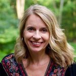 Randi Coen Gilbert - @randi.yoga.doula - Instagram