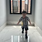 Raphael Charles Runtukahu - @12aphaelcharles - Instagram