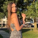 Raquel Arias - @raquell.arias - Instagram
