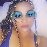 Raquel Blake - @demeyez913 - Instagram