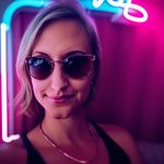 Raquel Garrett - @artzygirly - Instagram