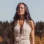 Raquel Vidal | Alchemy therapist & energy healer - @iamraquelvidal - Instagram