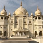Rasheda Begum - @live_laugh_love_vlogs - Instagram