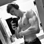 @raulmunteanu08 - Instagram