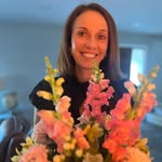 Rachel Adams - @raybattlescancer - Instagram