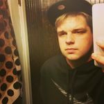 Louis Ray Capps - @louisraycapps - Instagram