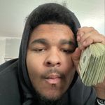💰😮‍💨 - @ray_cheeks - Instagram