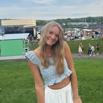 Rayna Frew - @raynafrew - Instagram