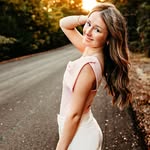 𝐑𝐀𝐘𝐋𝐄𝐄 𝐀𝐍𝐍 - @rayleemichaud - Instagram