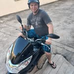 Raymond Holehouse - @raymondholehouse - Instagram