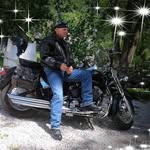 Raymond Merrill - @rayemerrill - Instagram