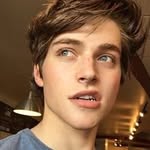 Rayon Demrtrius James Levi - @rayon_dj_levi - Instagram