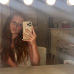 @reaganriggenbach - Instagram