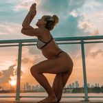 Rebecca Bath - @bourneyoga_ - Instagram