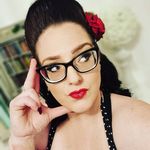 Rebecca Elia - @missbecky.elia - Instagram