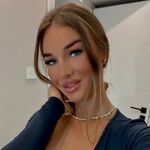 Rebecca Dyn - @rebecca.elianaa - Instagram