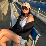Rebecca Ely - @bec.ely02 - Instagram