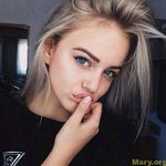 Rebecca Erhardt - @rebecca_l1e - Instagram