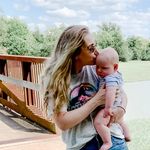 Rebecca Eschete - @rebeccaadarling - Instagram