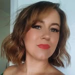Rebecca Hackett - @misshackett - Instagram