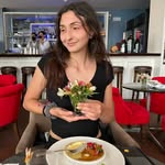 Rebecca - @rebeccahonour - Instagram