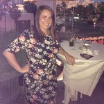 Rebecca - @lularoerebeccasamples - Instagram