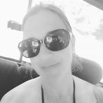 Rebecca Sample - @sample9690 - Instagram