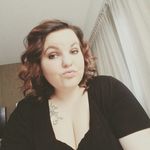 Rebekah Barton - @simply_bekah516 - Instagram