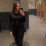 Rebekah - @rebekahdevlin_ - Instagram