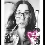 Rebekka Smith - @bekkis84 - Instagram